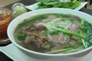 Phở Hà Nội – tác phẩm từ những đôi bàn tay tài hoa
