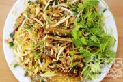 Bữa trưa đổi món với Lươn xào miến