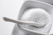 Cơ thể thừa muối và nguy hiểm khó lường
