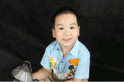 Mặt bà nội có hạt lạc