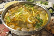 Xóa tan lạnh giá mùa đông với lẩu thịt viên