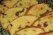 Tự làm Fruit cake cho đêm Giáng sinh