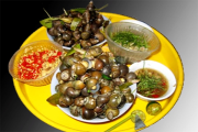 Rủ nhau đi ăn ốc nóng Hà Nội ngày đông
