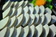 Giò lụa thơm ngon cho Tết Nguyên Đán
