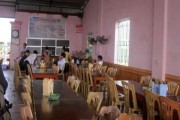 Quán phở lừa khách