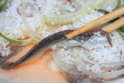 Đến Phú Quốc ăn gỏi cá trích