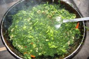 Ăn lá mì ở vùng cao