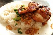 5 hàng xôi lâu đời ở Sài Gòn luôn đông khách