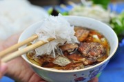 Những quán bún chả lâu đời ở Hà Nội