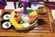 Khám phá những quán "mì bay" mới lạ ở Sài Gòn