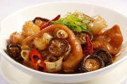 Những món ăn cho người bị đau lưng