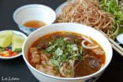 Bún Huế “lai” Thanh