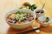 Những món ăn xứ Huế làm thực khách mê mẩn