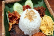  Đến Indonesia thưởng thức 7 món cơm hấp dẫn