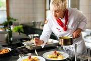 Khi muốn học nấu ăn cần lưu ý những gì?