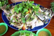 Về Phú Yên ăn cá mú 