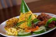 Tìm hiểu phong tục "ăn bốc" của người Indonesia 