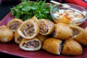 Những món ăn đường phố ngon, rẻ ở Hà Nội 