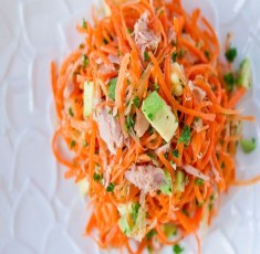 Salad cà rốt cá ngừ