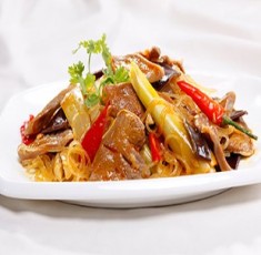 Lưỡi heo xào lăn