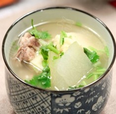 Canh bí đao đậu phụ