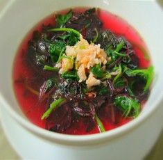 Canh rau dền nấu tôm