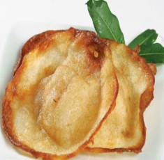 Làm bánh tai yến