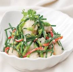 Sò điệp xào bông hẹ