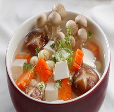 Canh nấm hạt sen