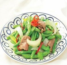 Thịt bò xào đậu cove