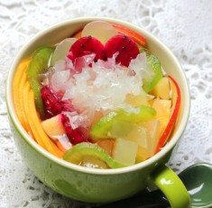 Chè trái cây ngon mát ngày hè