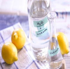 Mẹo làm sạch và khử mùi nhà vệ sinh hôi lâu ngày chỉ vài vật liệu có sẵn trong nhà