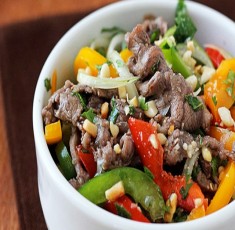 Gỏi ớt chuông cần tây