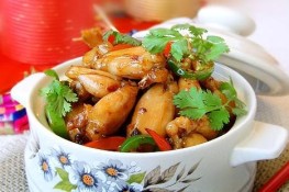 Đùi Ếch Xào Tương Đậu