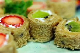 Chào Tuần Mới Với: Sushi Kem Trái Cây