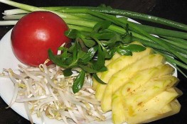 Canh Mực Nấu Dứa