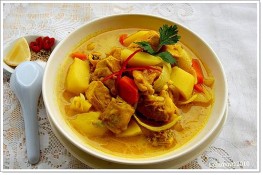 Gà Nấu Cà Ri Kem Tươi