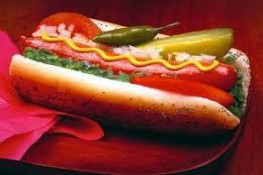Hotdog – món ăn lấp đầy sự cô đơn