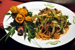 Salad sứa cho ngày nóng