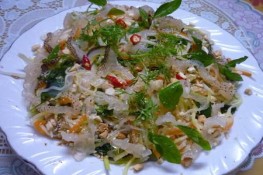 Cải thảo trộn sứa