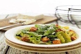 Công thức làm salad Caesar