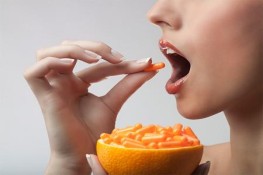 Vitamin và thực phẩm chức năng có khi là ... độc tố