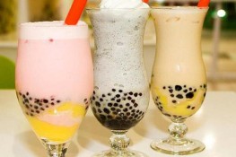 Uống trà sữa và ăn xúc xích có thể bị ung thư