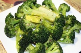 Món ngon chống ngán: Salad súp lơ