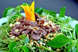 Cách chế biến món nộm rau muống ngon, chống ngán