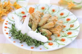 Món canh ngon: Bông bí nhồi cá thác lác