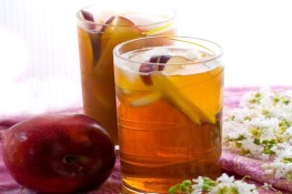 Chuẩn bị làm món trà táo tây thơm, cực hấp dẫn