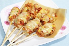 Bánh gạo màu bảy sắc cầu vồng
