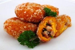 Cách làm món bánh bí đỏ tôm thịt
