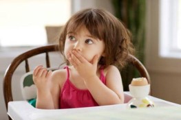 Trẻ em ăn trứng thế nào cho tốt?